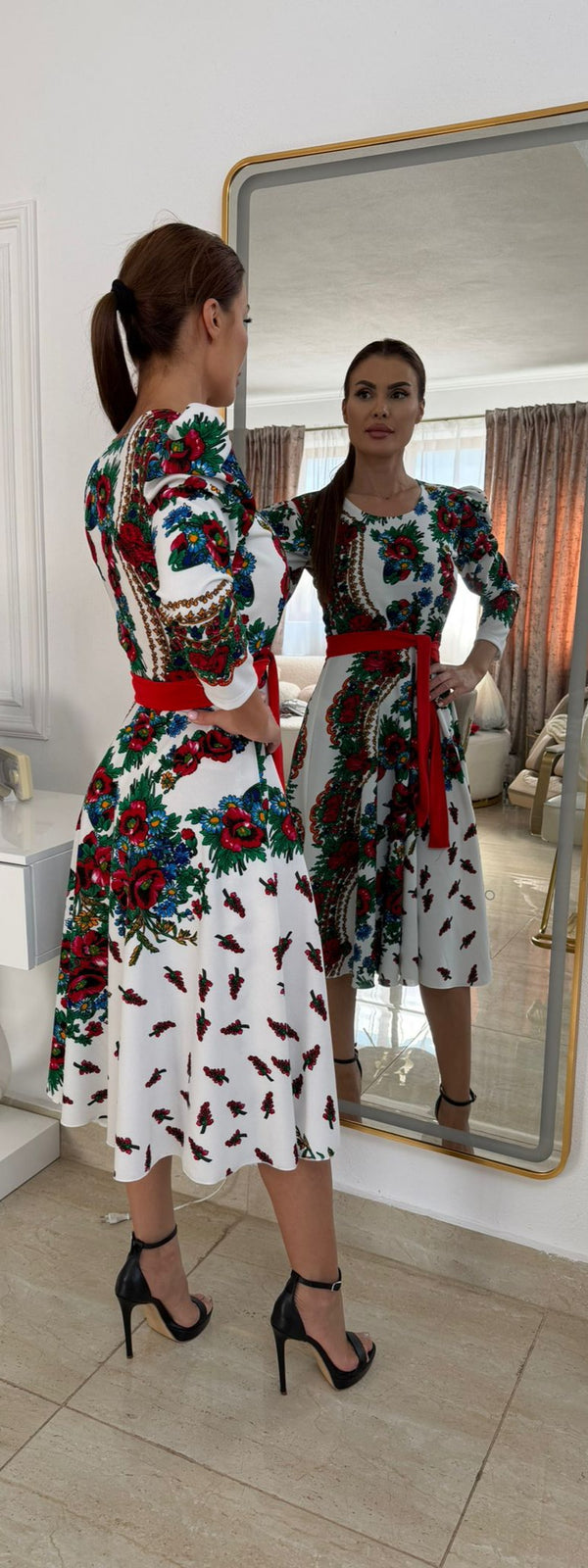 Rochie imprimeu traditional (Copie)